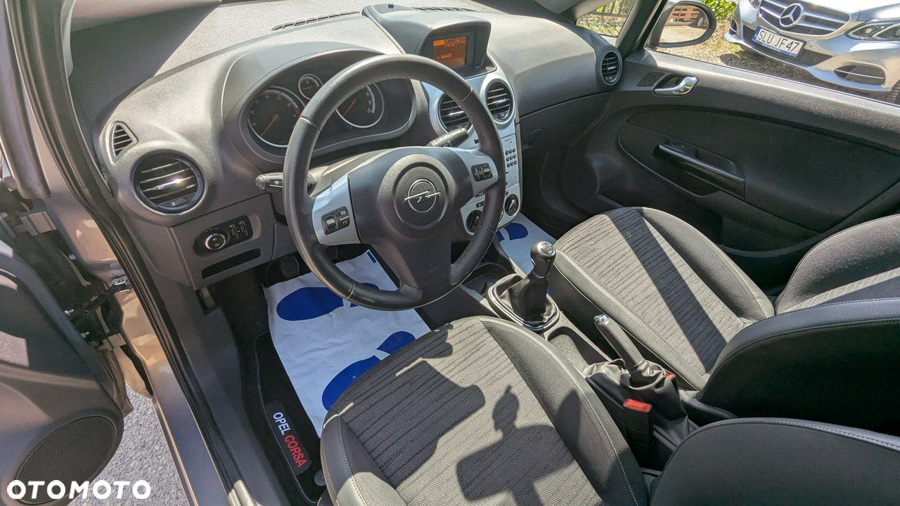 Opel Corsa - 13