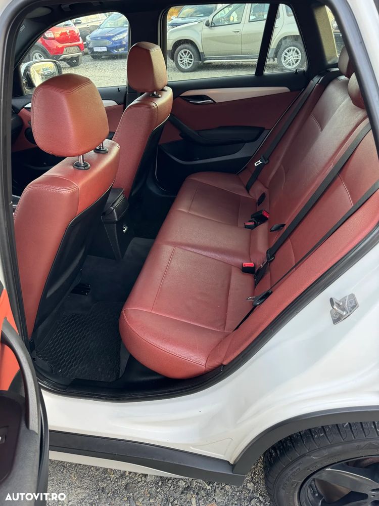 BMW X1 xDrive20d Sport Line - 8