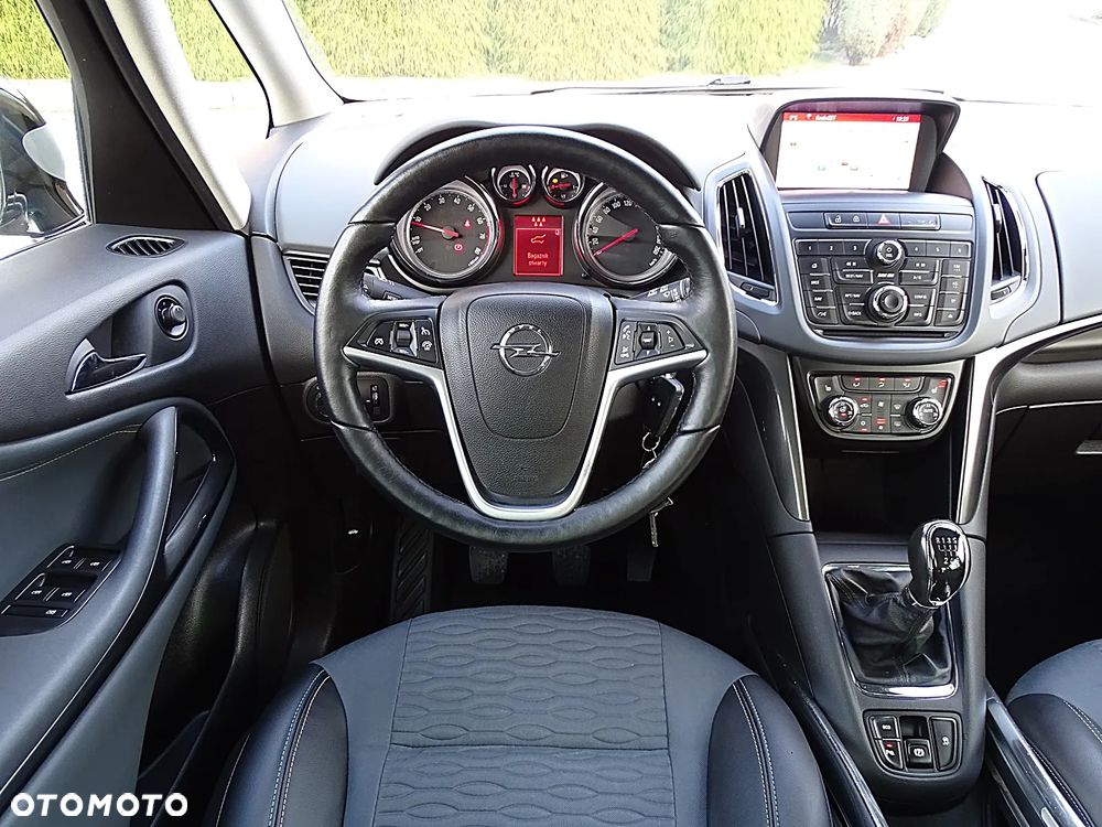 Opel Zafira Tourer 1.4 Turbo Innovation - 36