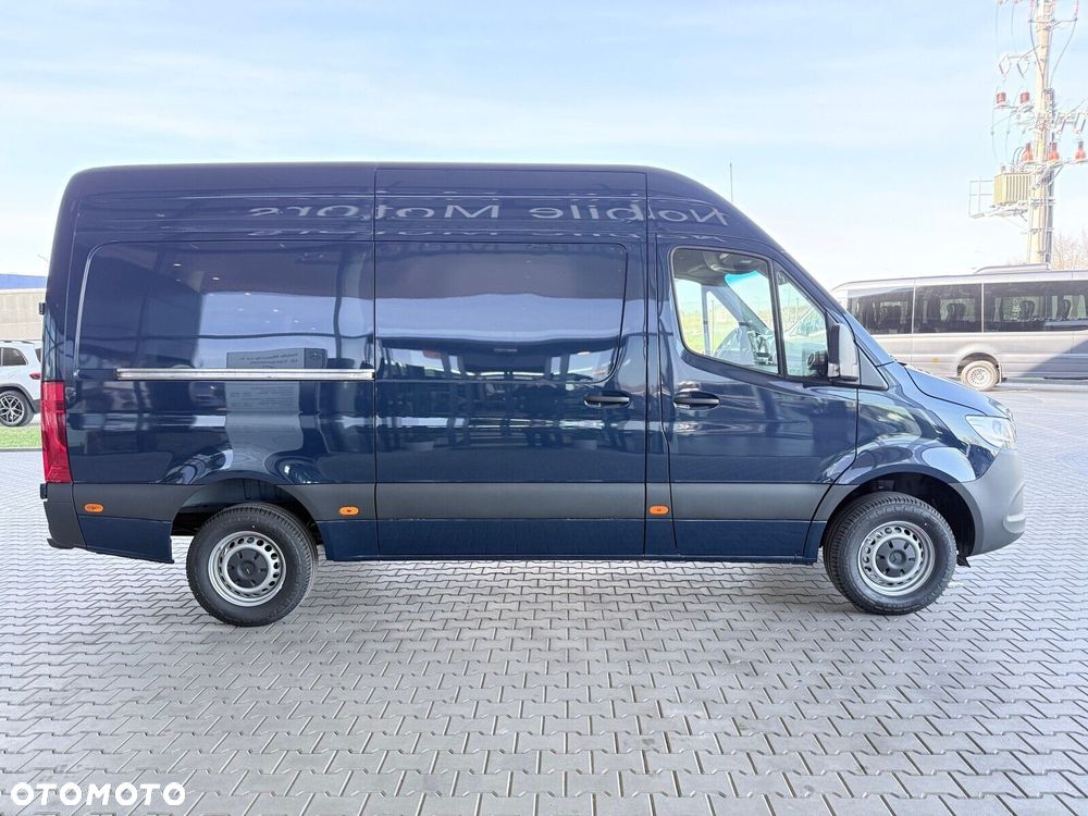 Mercedes-Benz Sprinter Furgon 315 cdi 3665 mm L2H2 3-os. - 9