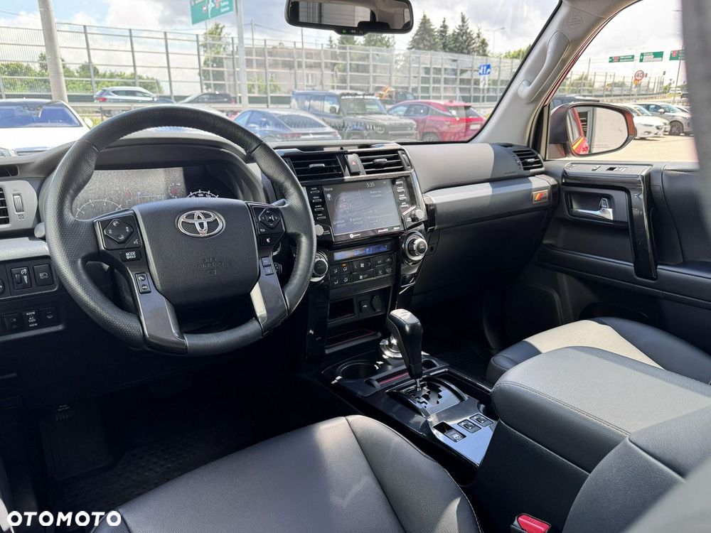 Toyota 4-Runner - 25
