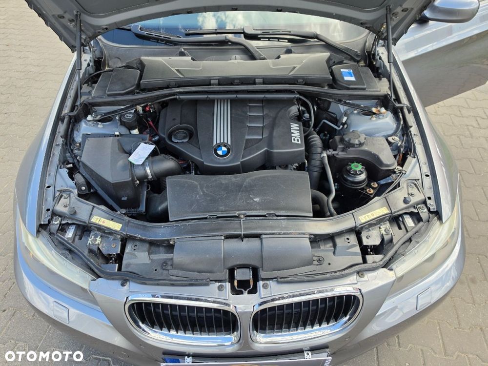 BMW Seria 3 - 31