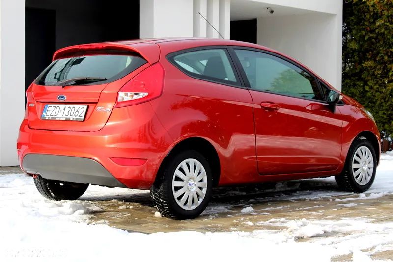 Ford Fiesta 1.25 Trend Edition - 17