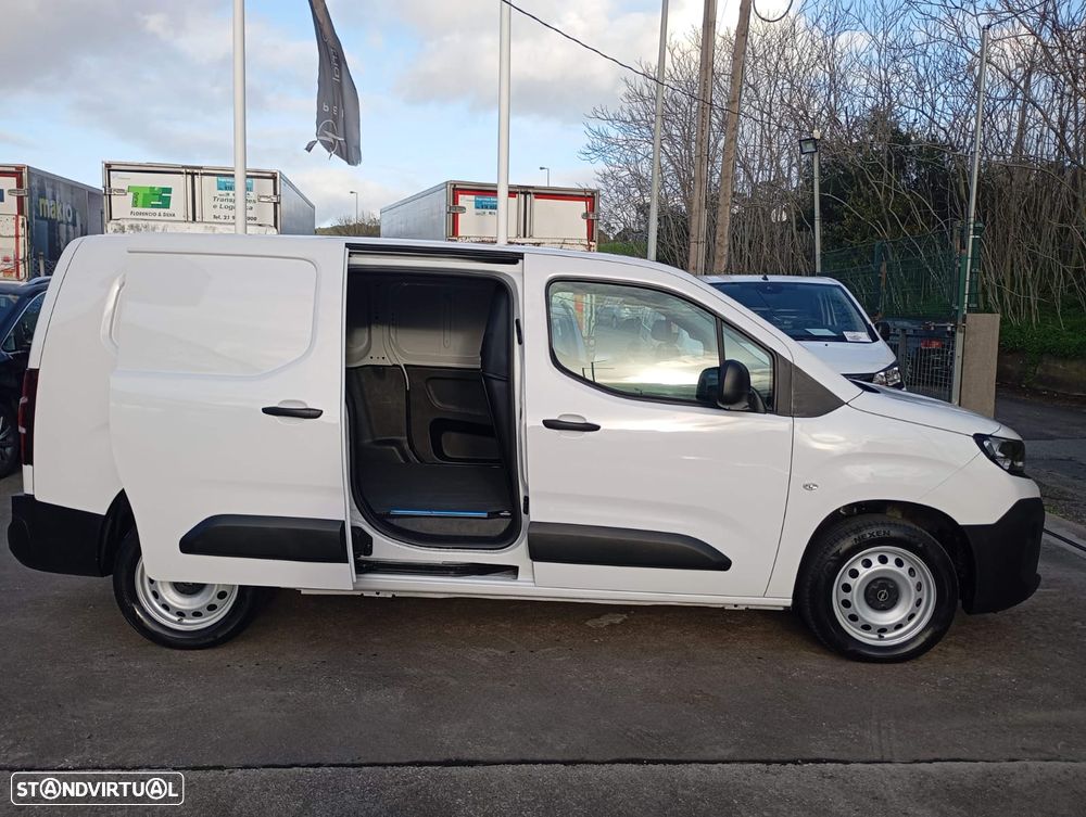 Opel Combo Cargo L2 1.5DT 100cv - 3