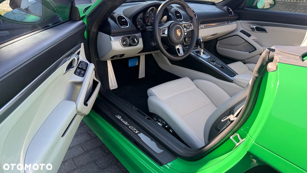 Porsche Boxster - 27