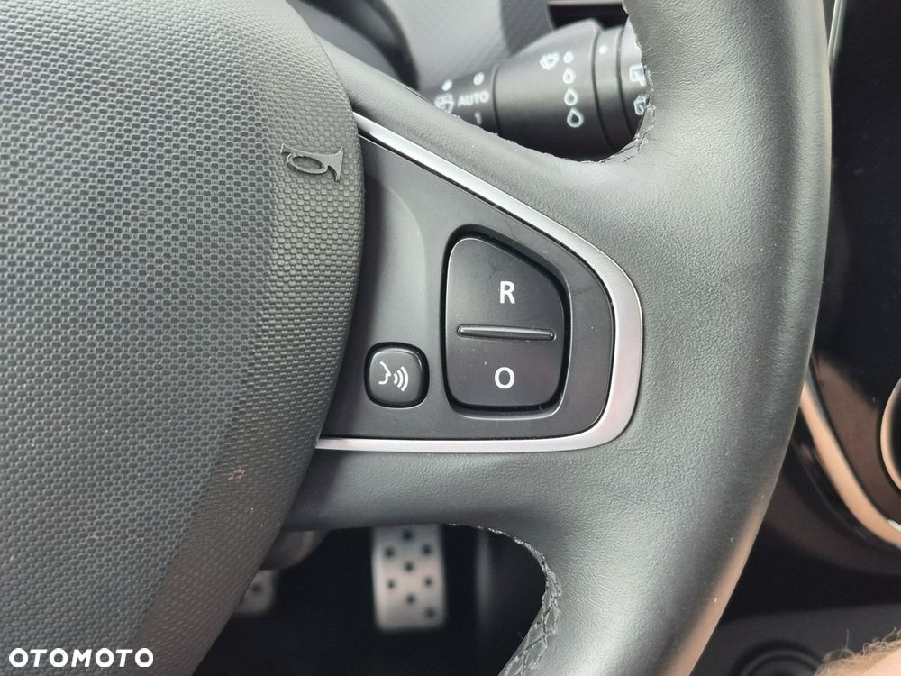 Renault Captur - 26