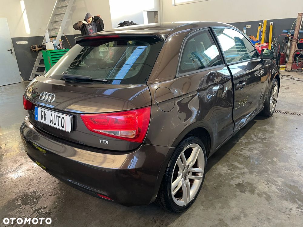 Audi A1 3-drzwiowe 1.6 TDI S line Sportpaket - 6