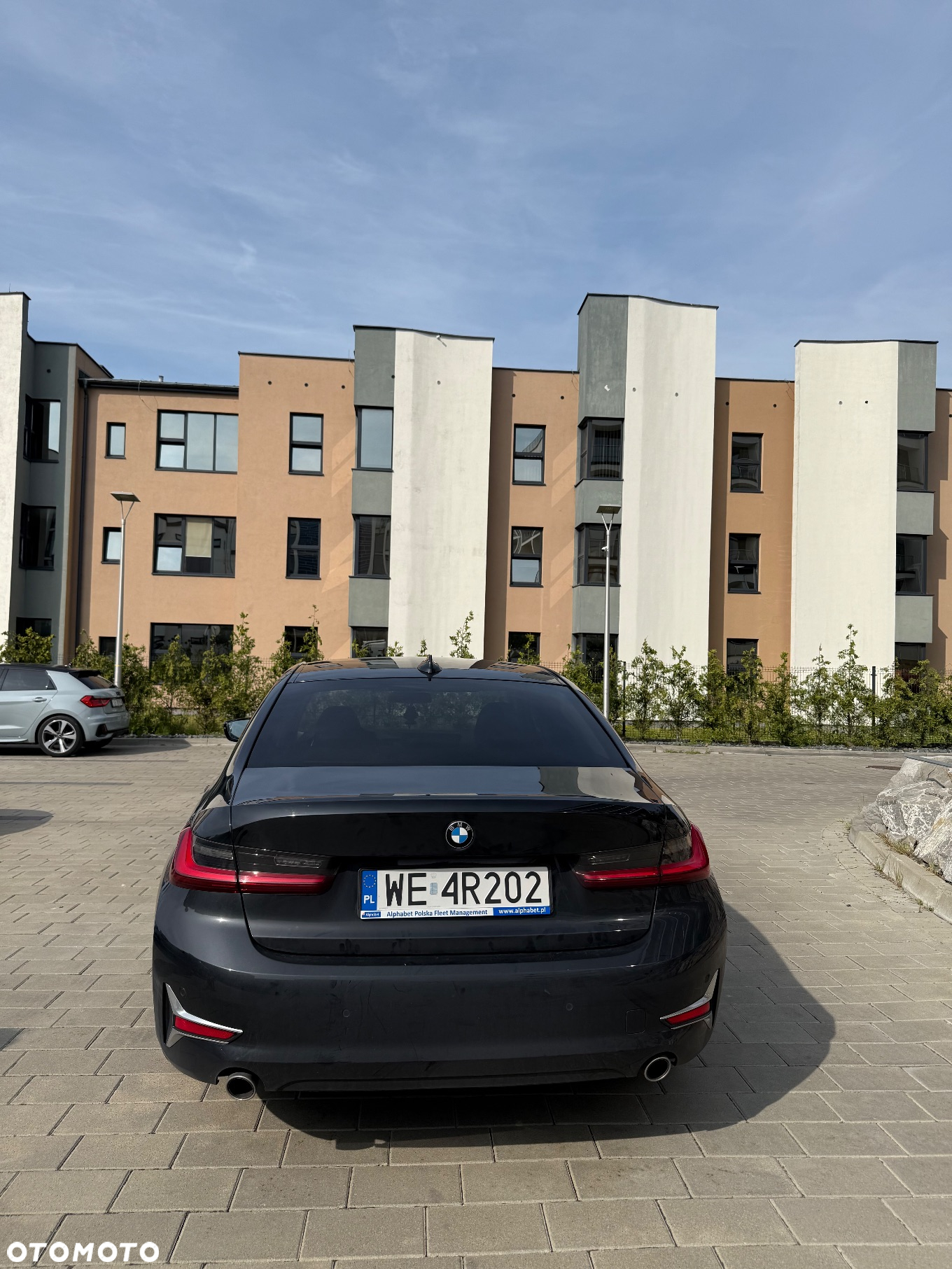 BMW Seria 3 318d Luxury Line - 11