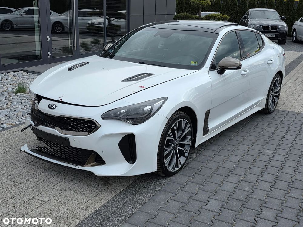 Kia Stinger 2.0 T-GDI GT Line - 27