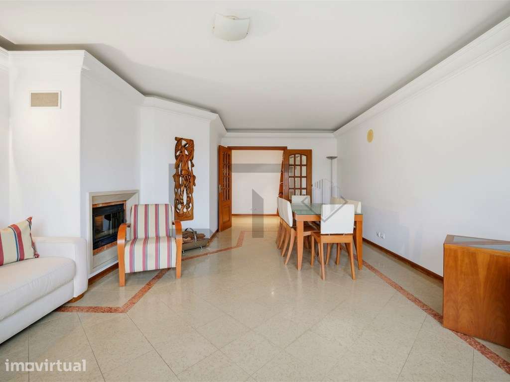 Excelente ApartamentoT3 para Arrendamento com Garagem Dupla e Vista... - Grande imagem: 3/22