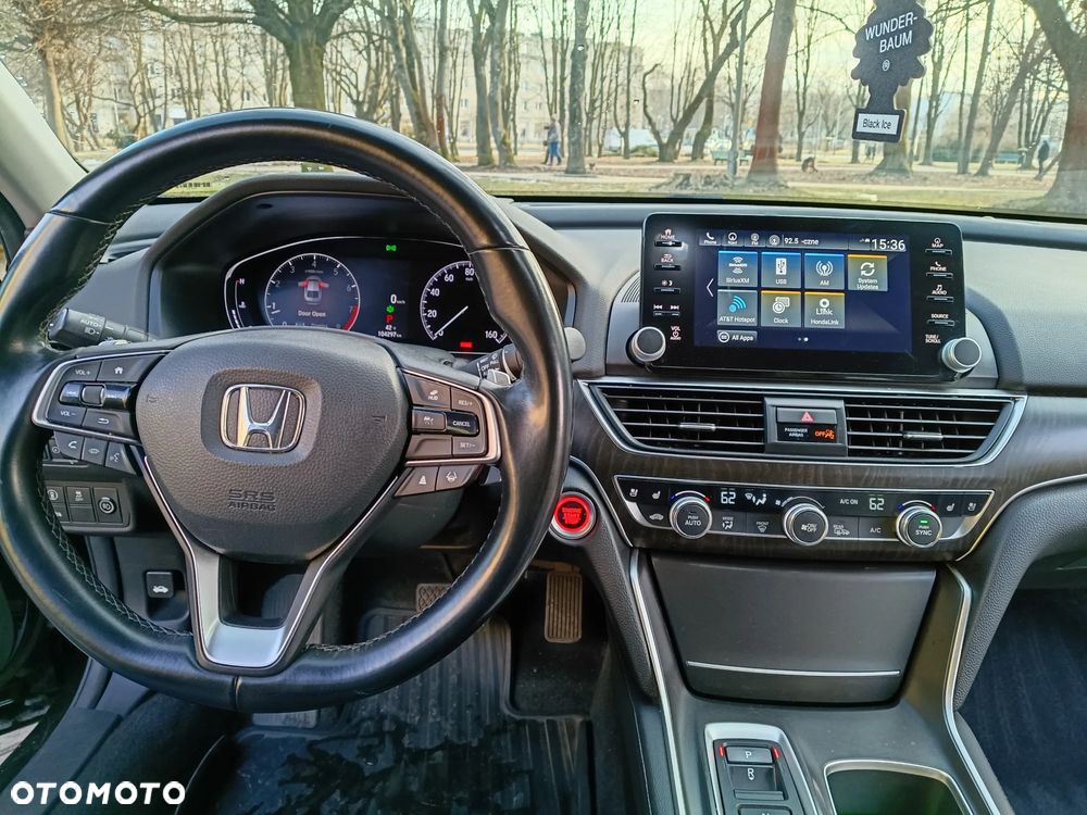 Honda Accord - 10