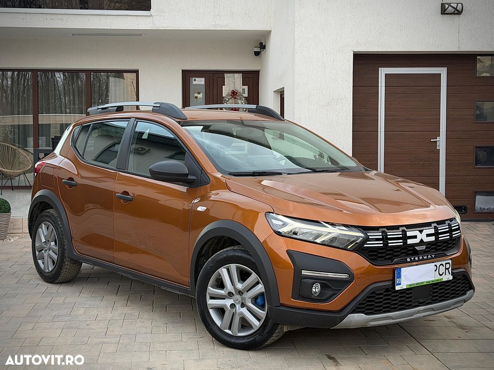 Dacia Sandero Stepway TCe 90 MT6 Essential - 1