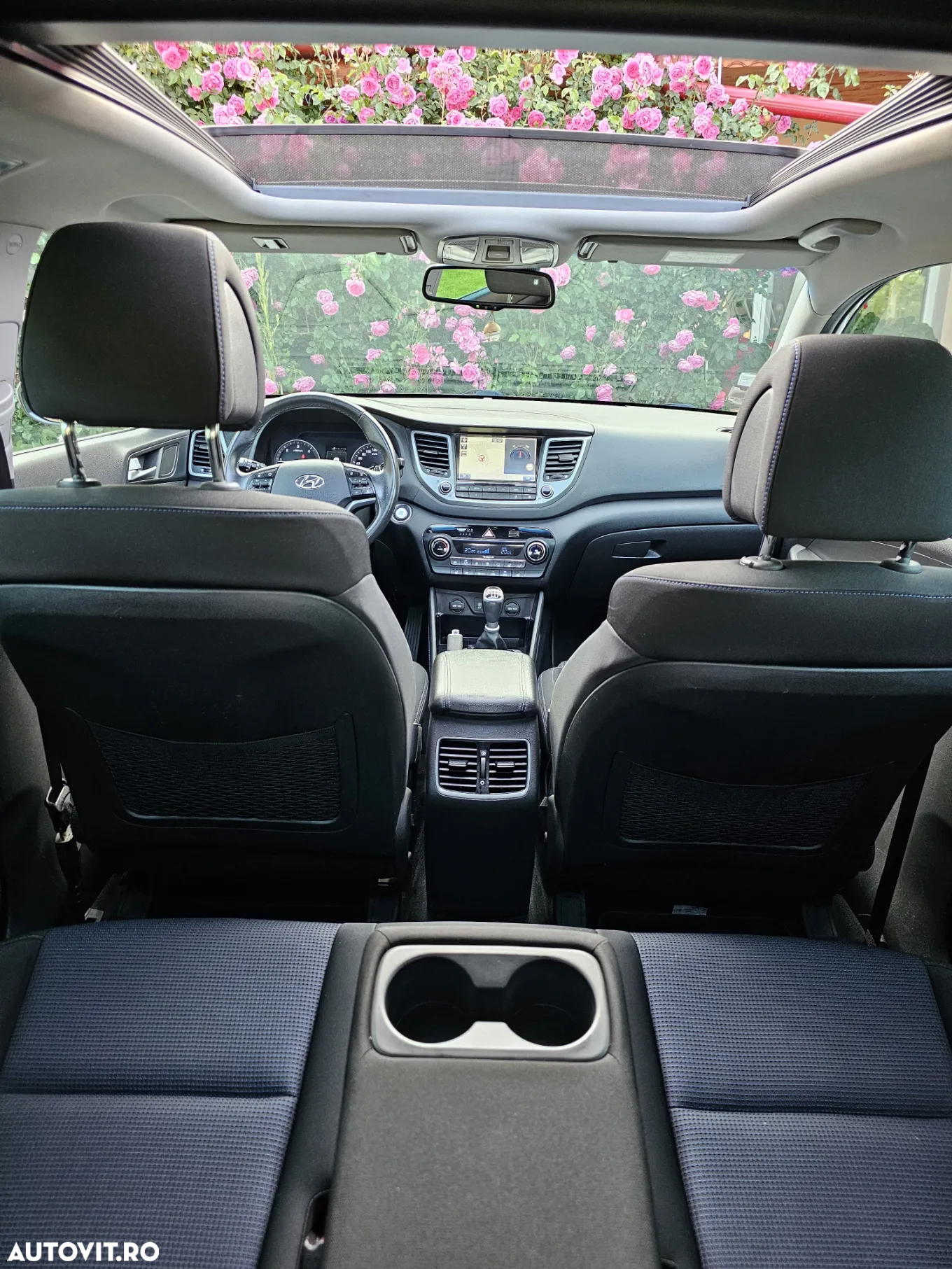Hyundai Tucson 2.0 CRDI 2WD Trend - 8