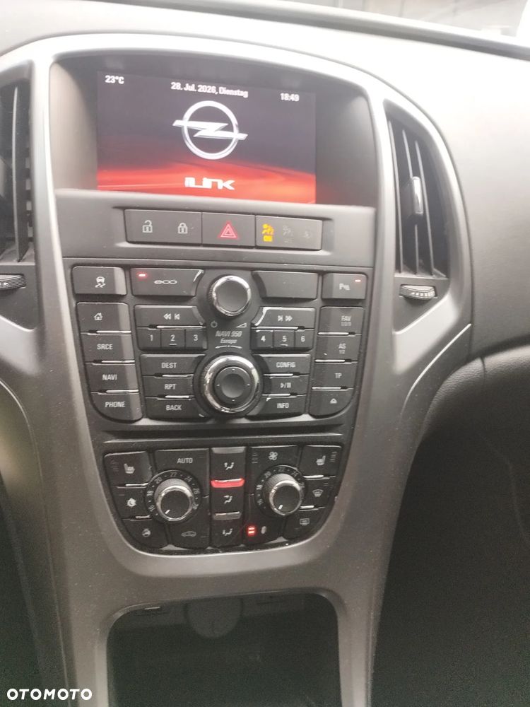 Opel Astra 1.4 Turbo Active - 10