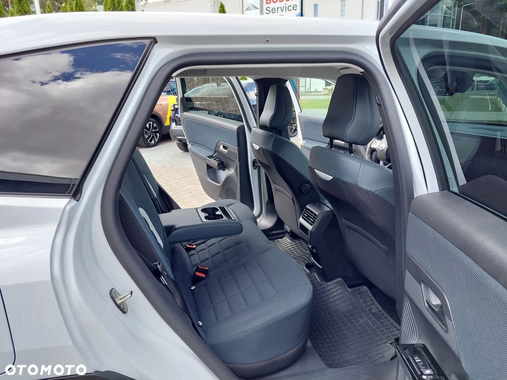 Citroën C5 Aircross 1.2 mHEV Plus eDCT6 - 29