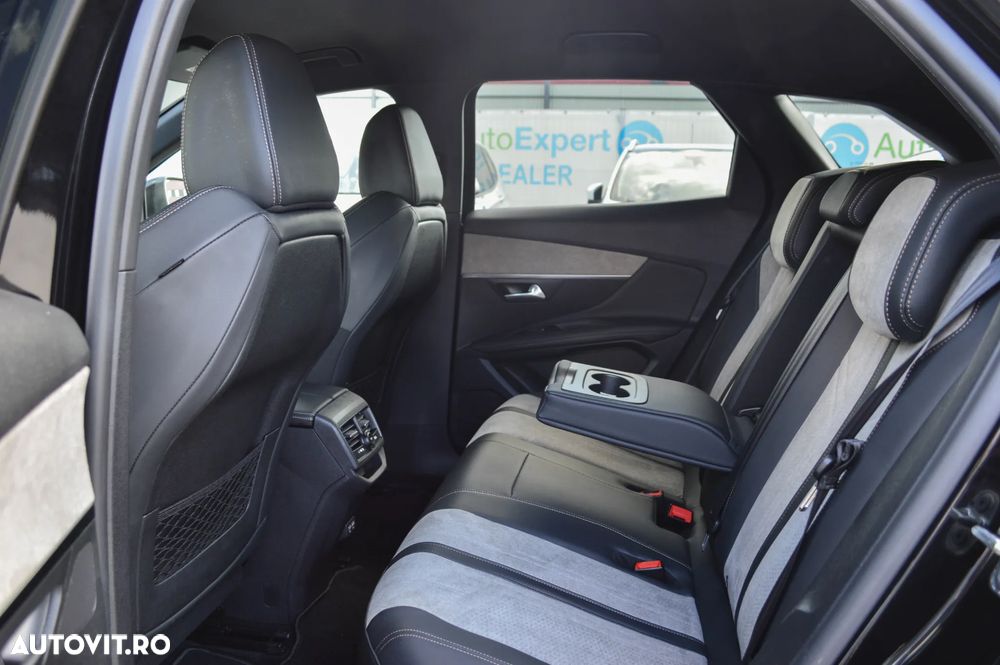 Peugeot 3008 225 e-EAT8 GT Pack - 28