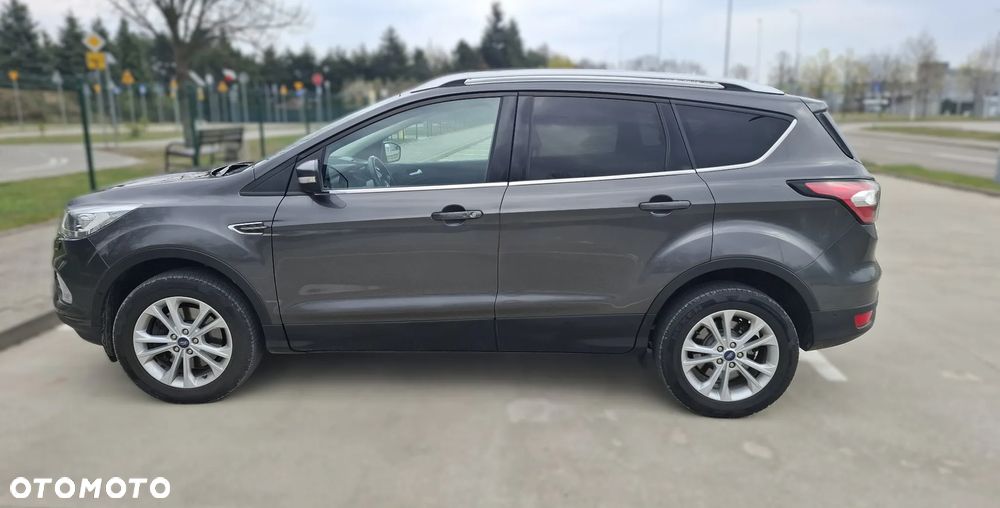 Ford Kuga 2.0 TDCi FWD Titanium - 3