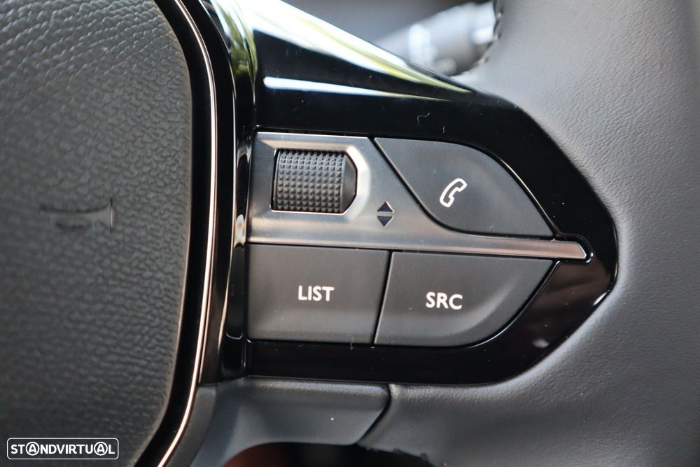 Peugeot 2008 1.2 PureTech Active Pack - 13