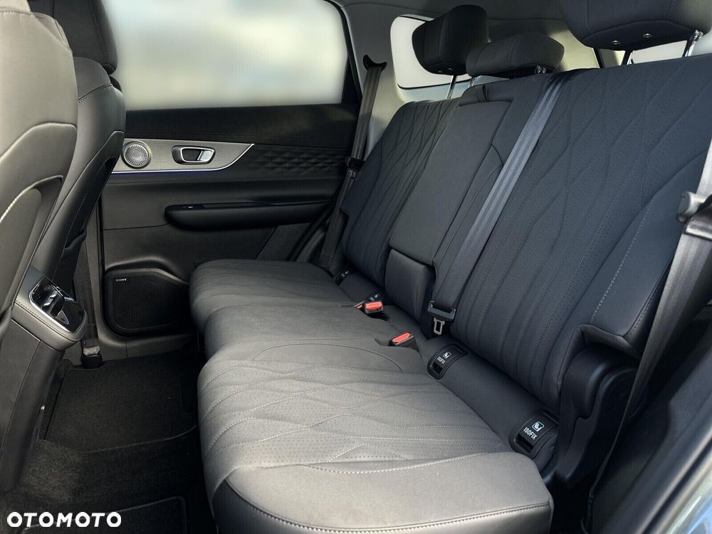 Chery Tiggo 8 - 11