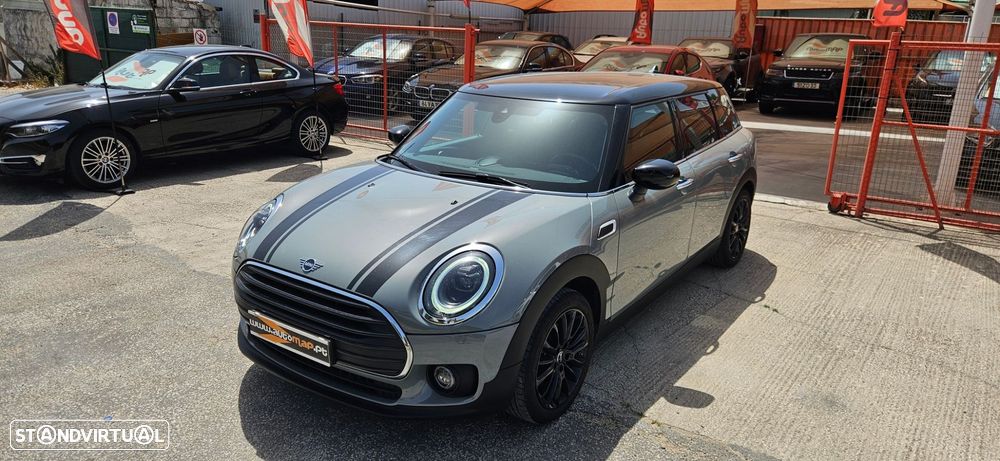 MINI Clubman Cooper Premium Plus Essential Auto - 4