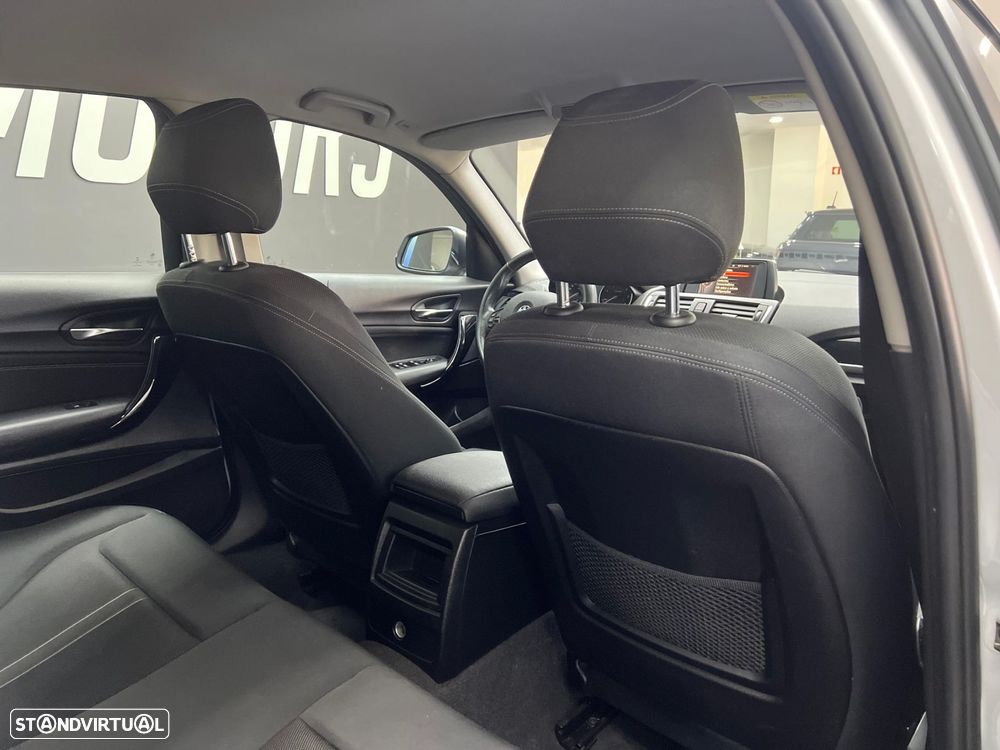 BMW 116 d EDynamics Line Sport - 44