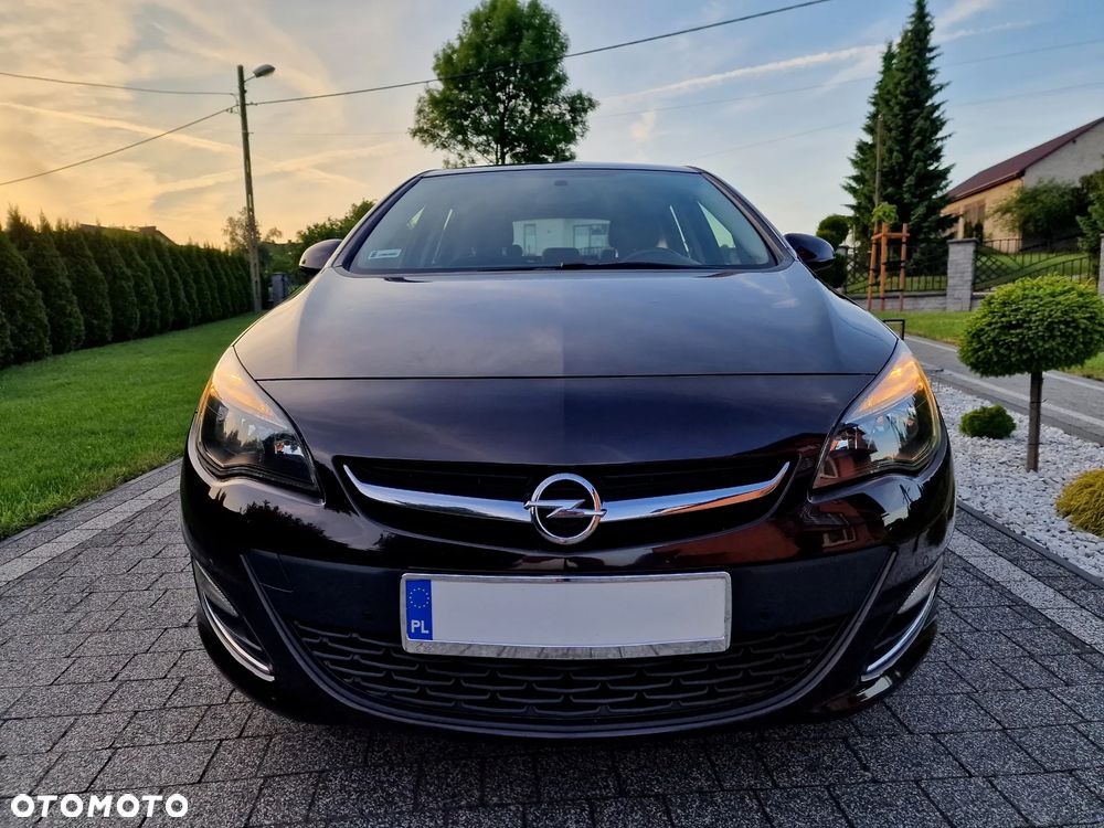 Opel Astra 1.4 T Enjoy S&S - 13