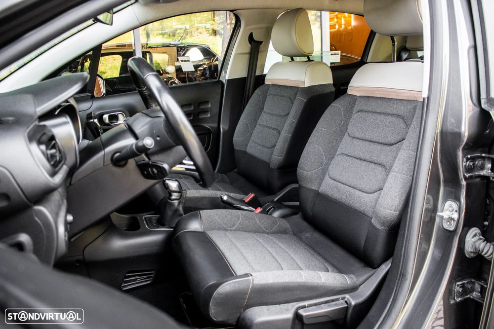 Citroën C3 1.2 PureTech Shine - 19