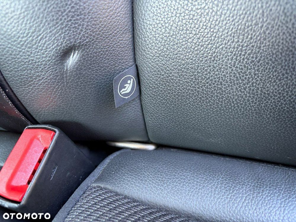 Ford Kuga - 14