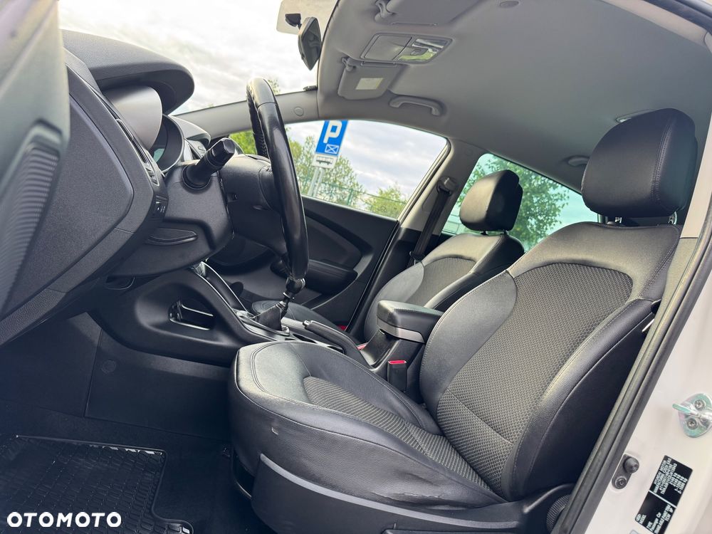 Hyundai ix35 2.0 CRDi Premium 4WD - 20