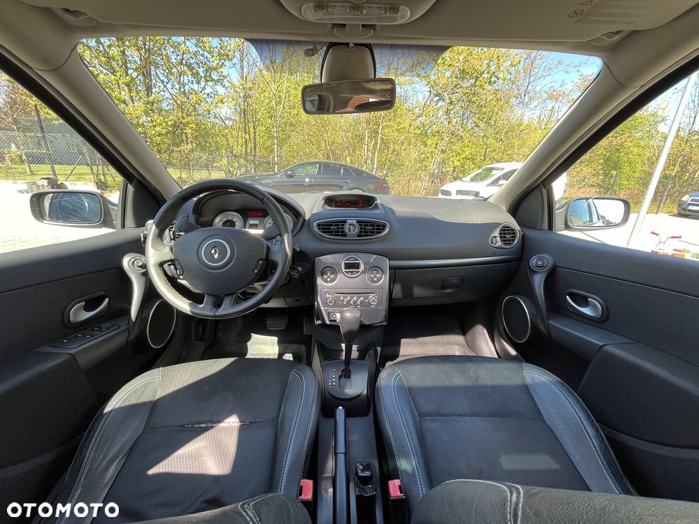 Renault Clio 1.6 16V Night&Day - 4