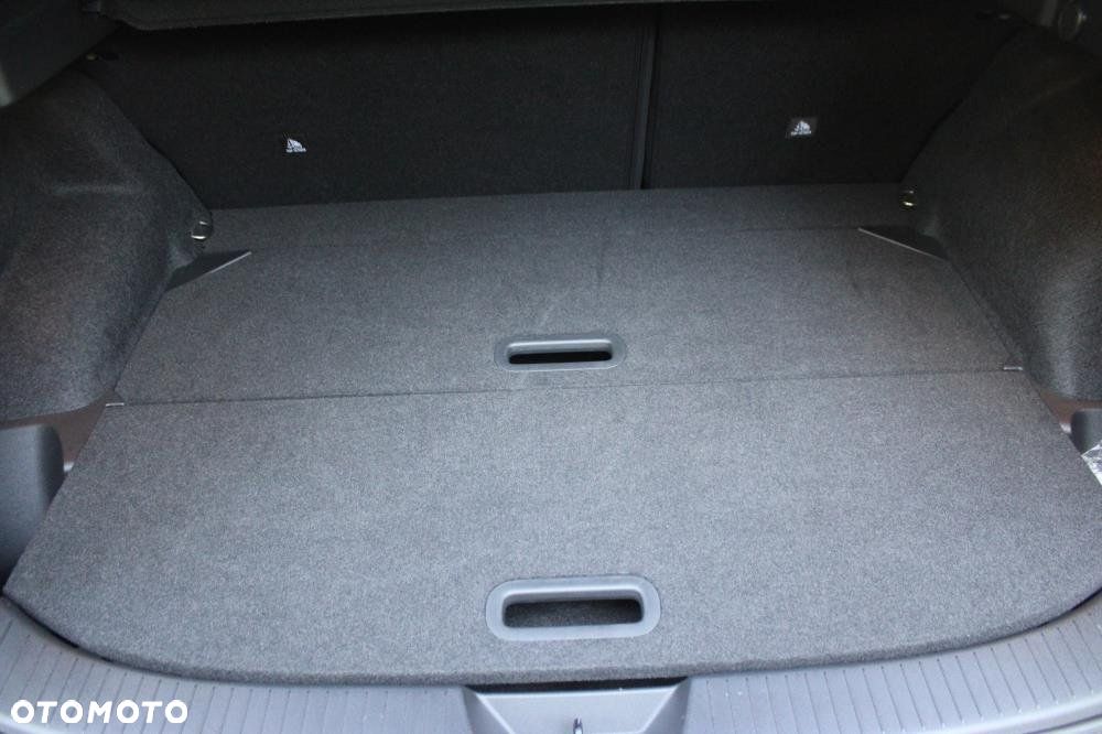 Nissan Qashqai - 23
