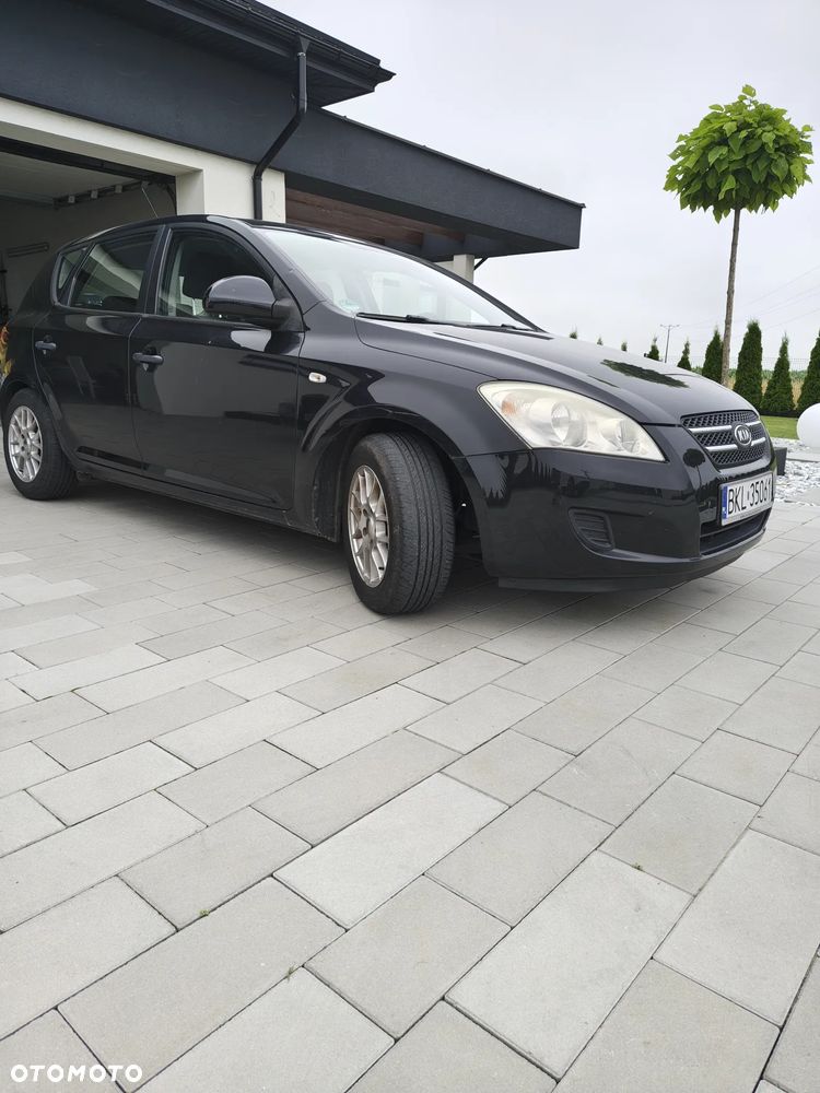 Kia Ceed 1.4 Comfort - 4