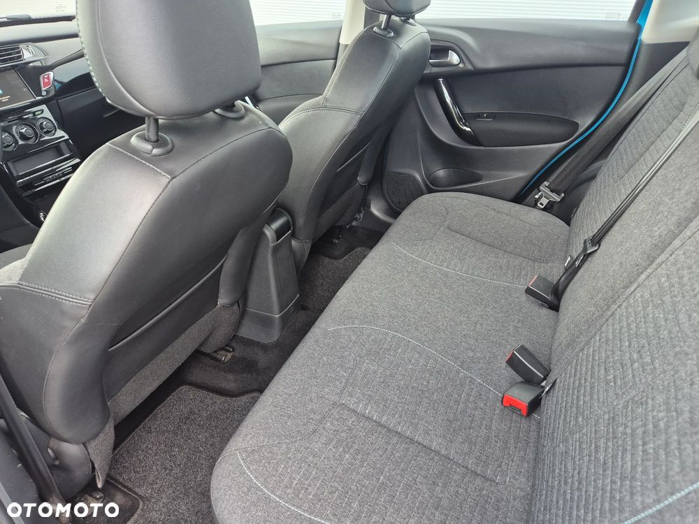 Citroën C3 1.2 PureTech Selection - 20