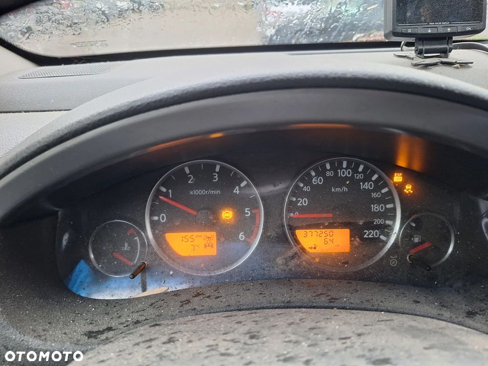 Nissan Pathfinder 2.5 DCi Comfort / XE - 6