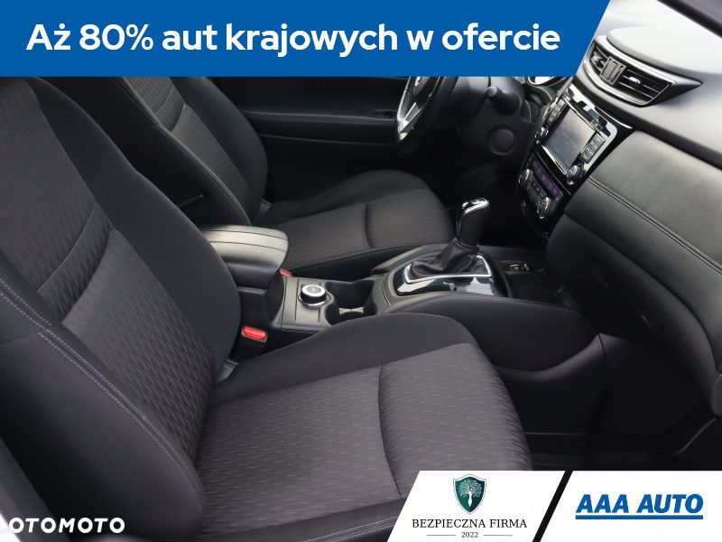 Nissan X-Trail - 10