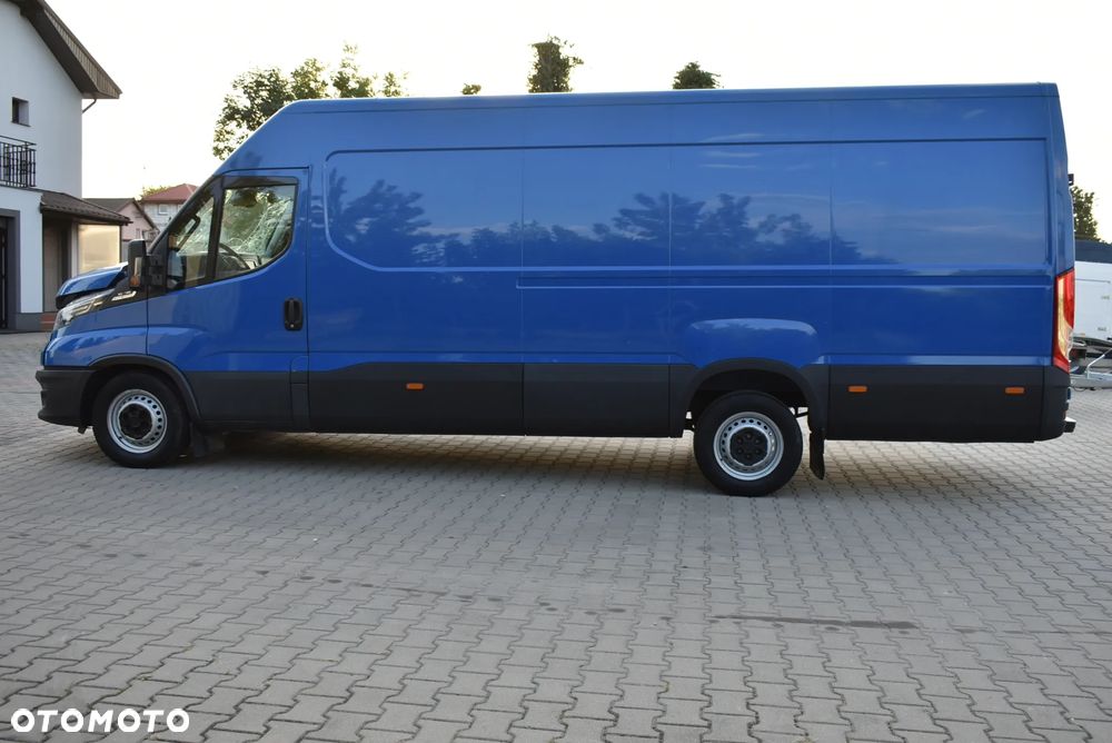 Iveco Daily 35S18 3,0 HI-MATIC LED NAVI Salon PL - 4