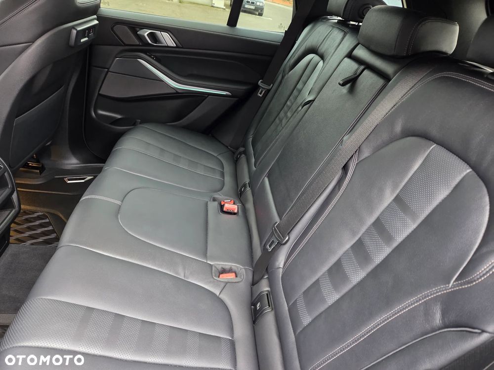 BMW X5 xDrive25d - 36