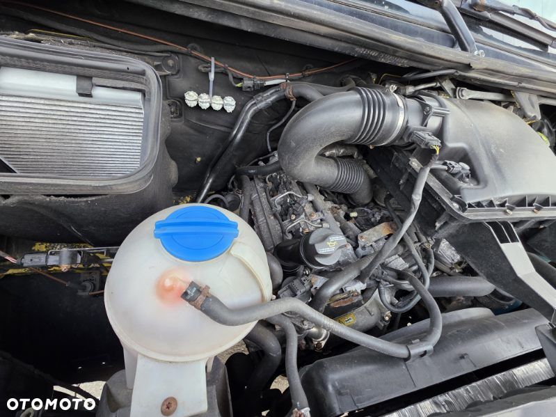 Mercedes-Benz Sprinter - 27