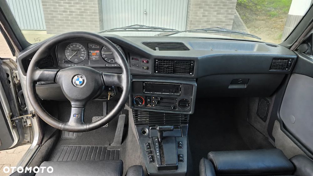 BMW Seria 5 - 16