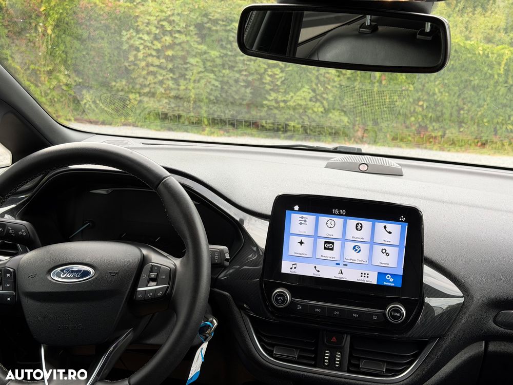 Ford Fiesta - 21