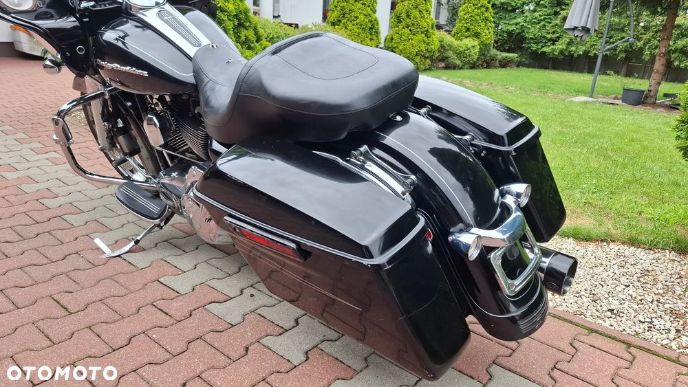 Harley-Davidson Touring Road Glide - 9