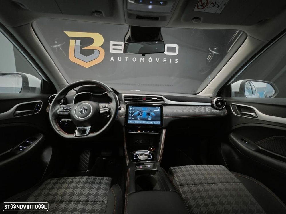 MG ZS EV 50.3 kWh Comfort — fotografia 11