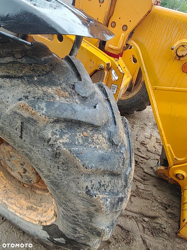 JCB 535-95 - 14