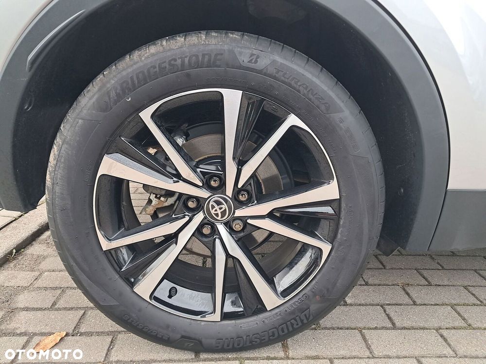 Toyota C-HR 2025