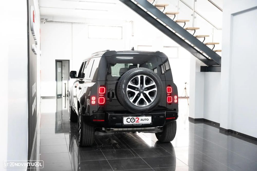 Land Rover Defender 2.0 P300e 110 AWD X-Dynamic HSE - 7