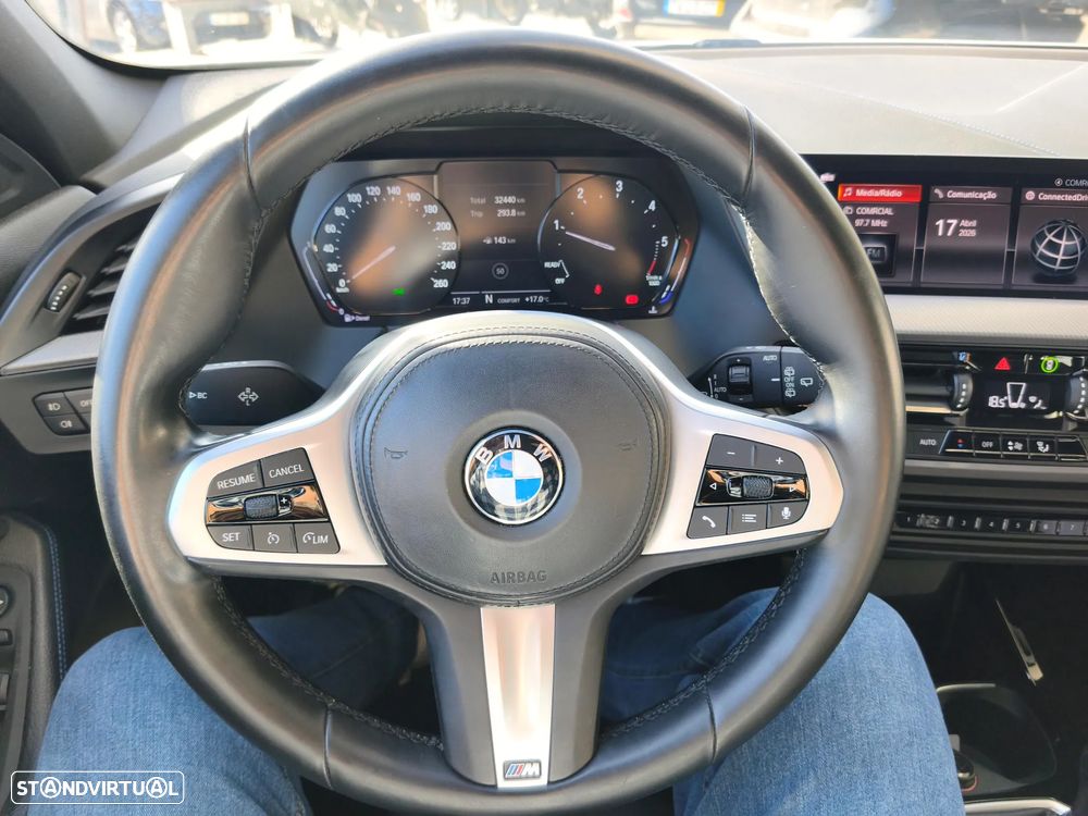 BMW 116 d Pack Desportivo M - 14