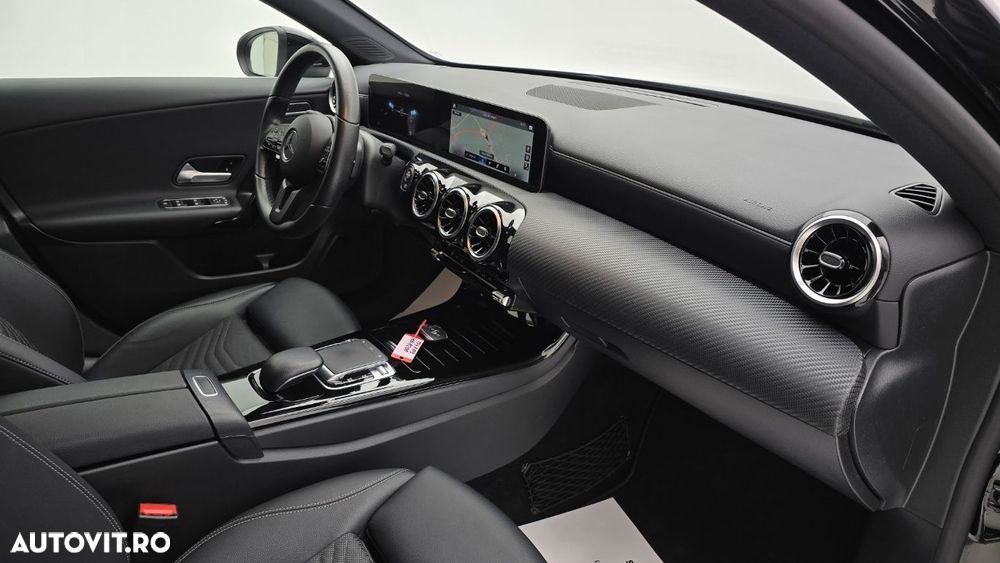 Mercedes-Benz A 200 Sedan 7G-DCT Lim. AMG Line Advanced Plus - 20