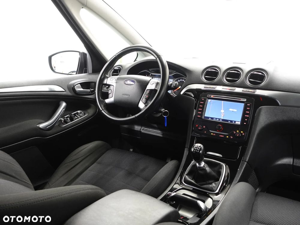 Ford S-Max - 29