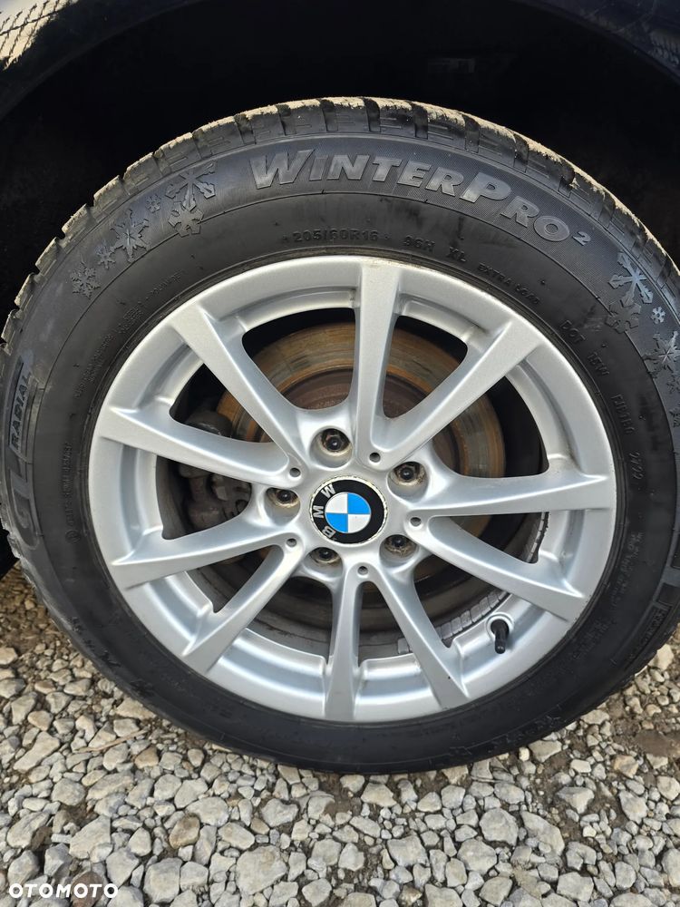 BMW Seria 3 320i xDrive - 8