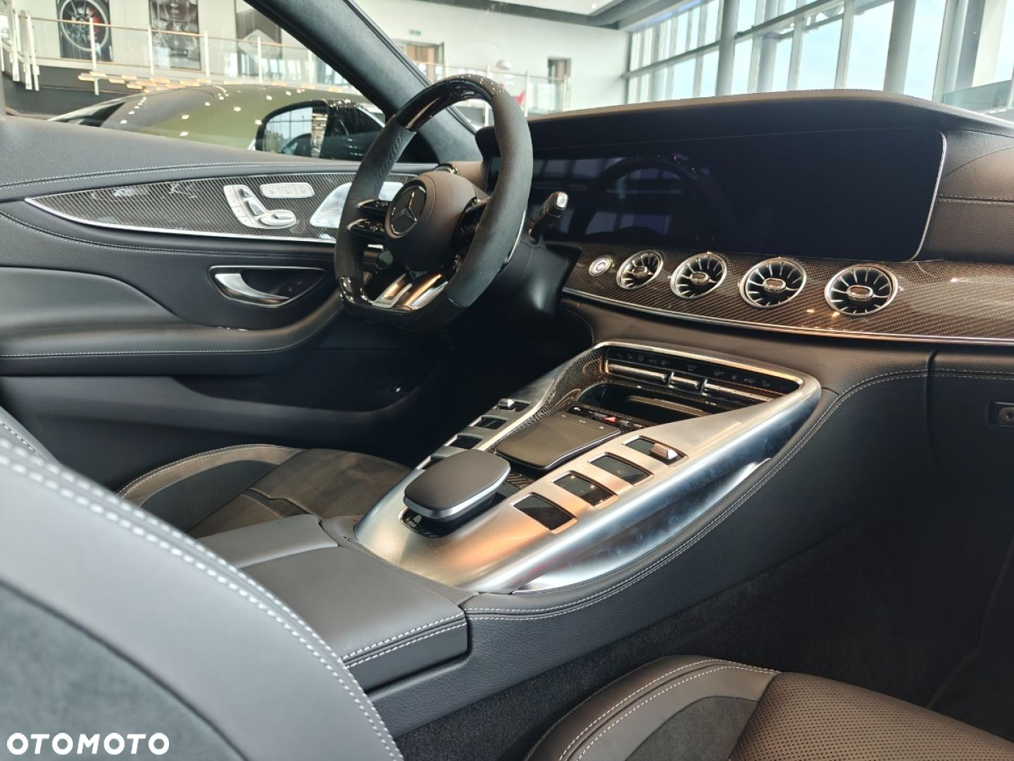 Mercedes-Benz AMG GT - 7